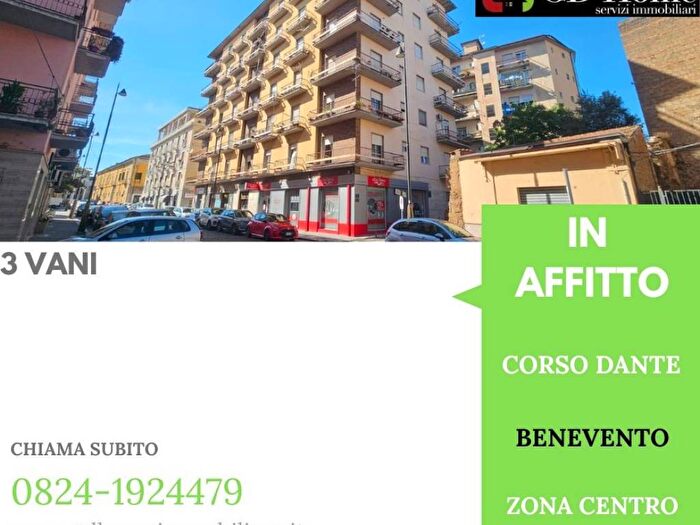 Appartamento trilocale in affitto in Corso Dante Alighieri, Centro Storico, Benevento