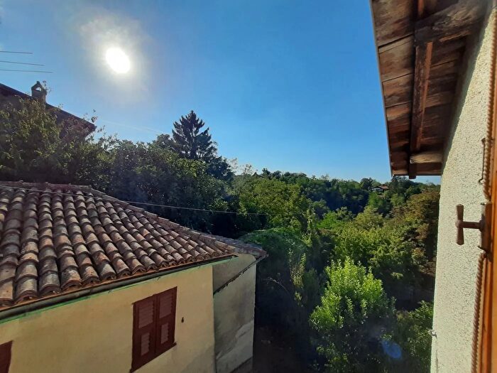 Casa trilocale in vendita in Vico Molinari, Rocca Grimalda