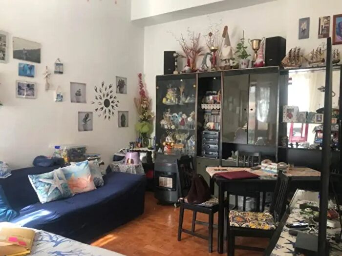 Appartamento con 5 locali in vendita in Vico Falco, Lipari