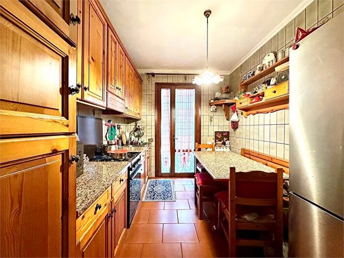 Casa con 8 locali in vendita in Marcon