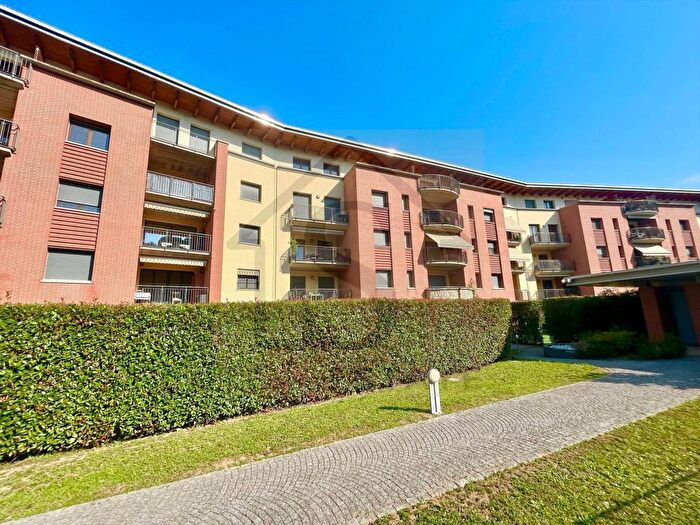 Appartamento bilocale in affitto in Via Carlo Alberto Dalla Chiesa, Carnate