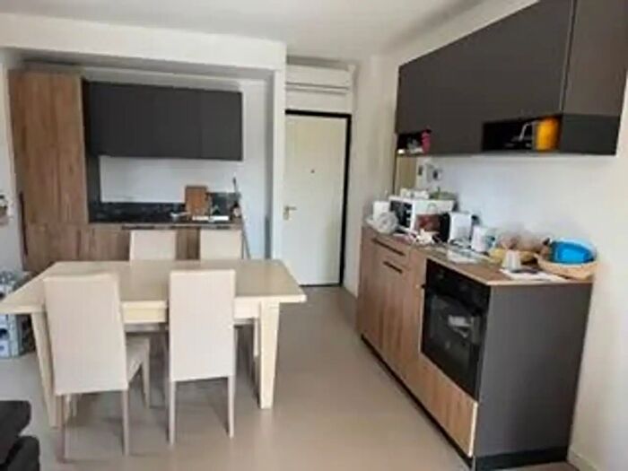 Appartamento quadrilocale in vendita in Massa