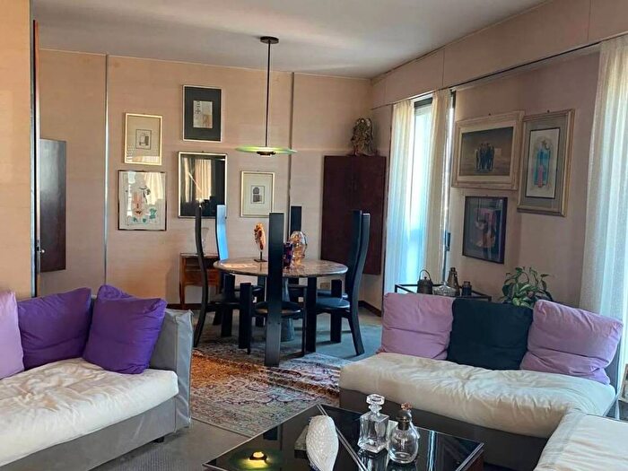 Appartamento con 5 locali in affitto in BellariaIgea Marina