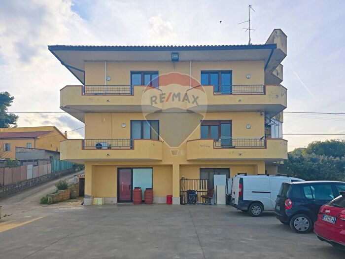 Appartamento con 6 locali in vendita in Contrada Fontechiaro B, Francavilla Al Mare