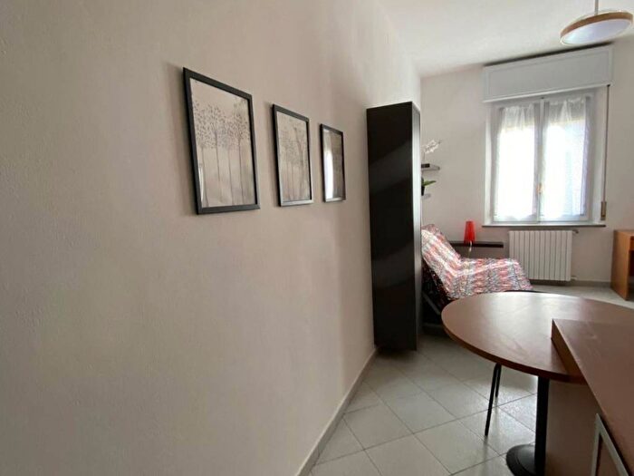 Appartamento monolocale in affitto in Strada Giuseppe Garibaldi, Centro Storico, Parma
