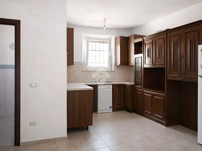 Casa quadrilocale in vendita in Via Paolo Savi, Cascina