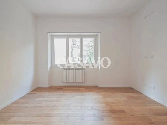 Appartamento bilocale in vendita in Via Livio Andronico, Roma