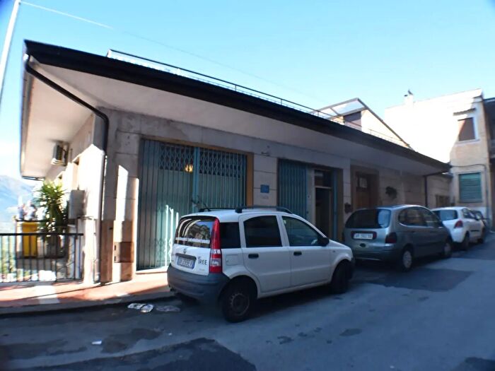 Appartamento quadrilocale in vendita in Corso Vittorio Emanuele III, Sala Consilina