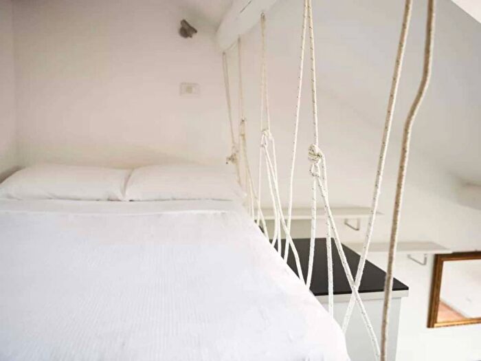 Appartamento monolocale in affitto in Viale Bligny, Bocconi, Milano