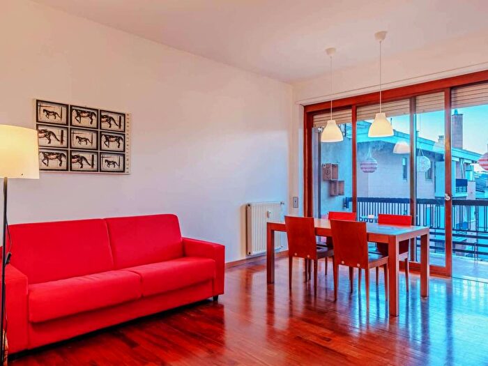 Appartamento trilocale in affitto in Via Giovanni Aurispa, Gregorio VII Piccolomini, Roma