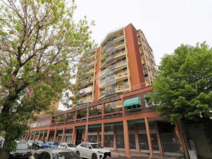 Appartamento trilocale in vendita in Viale Filippo Meda, Rho