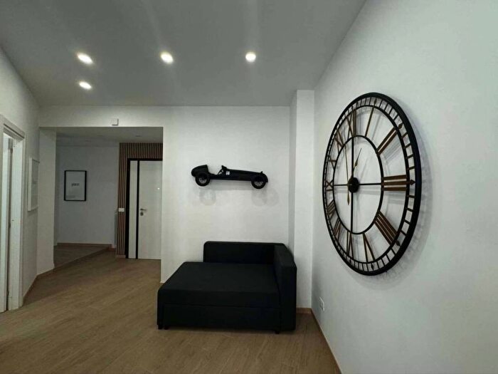 Appartamento trilocale in affitto in Via Tigrè, Africano Villa Chigi, Roma