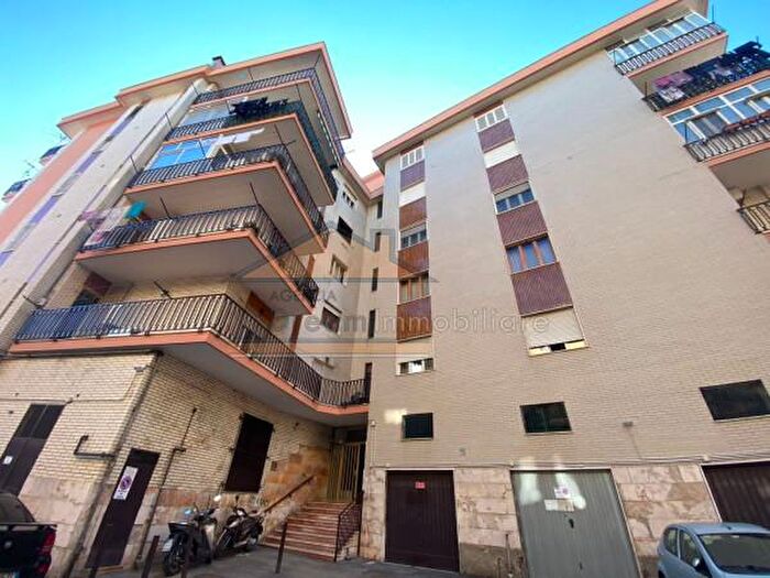 Appartamento quadrilocale in vendita in Via San Vito, Giugliano In Campania