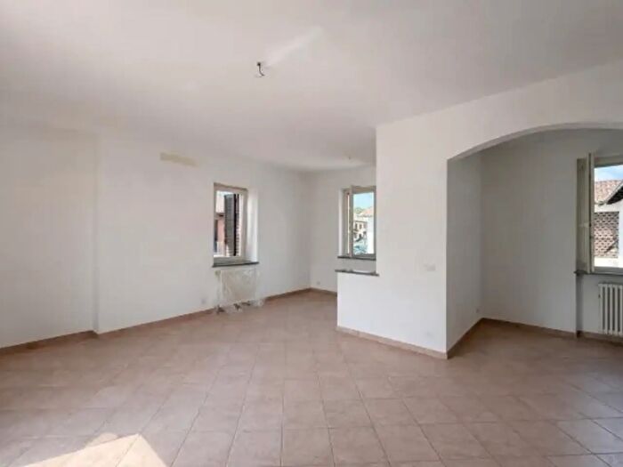 Appartamento quadrilocale in vendita in Frazione SantAnna, Montiglio Monferrato