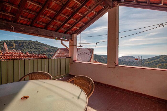 Appartamento quadrilocale in vendita in Via Bruno Domenico, Imperia