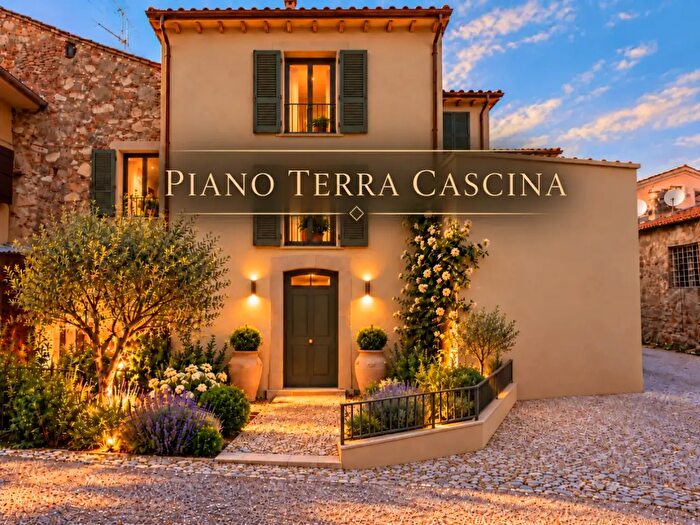 Appartamento con 5 locali in vendita in Cascina