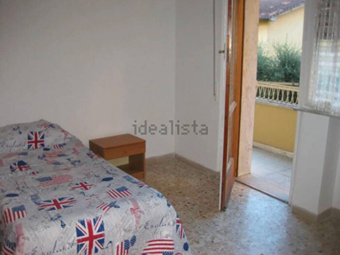 Appartamento trilocale in affitto in Niccolo Aringhieri, Fuori Porta Romana, Siena
