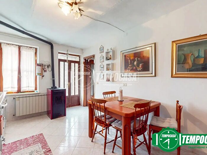 Appartamento trilocale in vendita in Lu e Cuccaro Monferrato