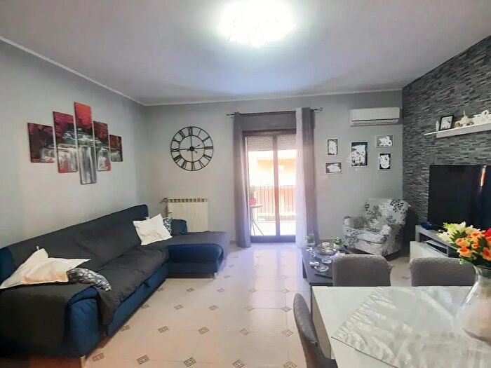 Appartamento trilocale in vendita in Via Volontari Italiani del Sangue, Palermo