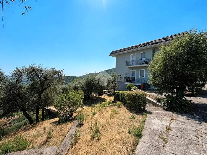 Appartamento quadrilocale in vendita in Via XX Settembre, Serle