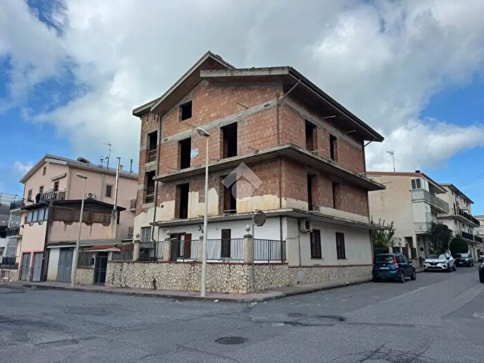 Casa monolocale in vendita in Via Veneto, Amantea