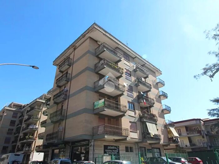 Appartamento quadrilocale in vendita in Via Sardegna, Casagiove