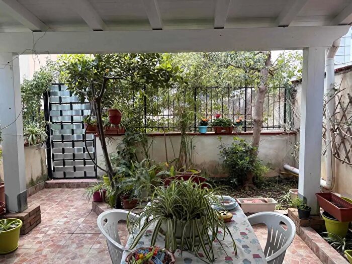 Appartamento trilocale in vendita in Via Giuseppe Sorge, Palermo