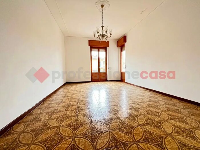 Appartamento con 5 locali in vendita in Via Carli, Verona
