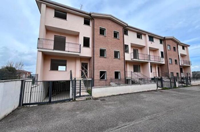 Casa quadrilocale in vendita in Contrada Santa Maria Ingrisone, San Nicola Manfredi