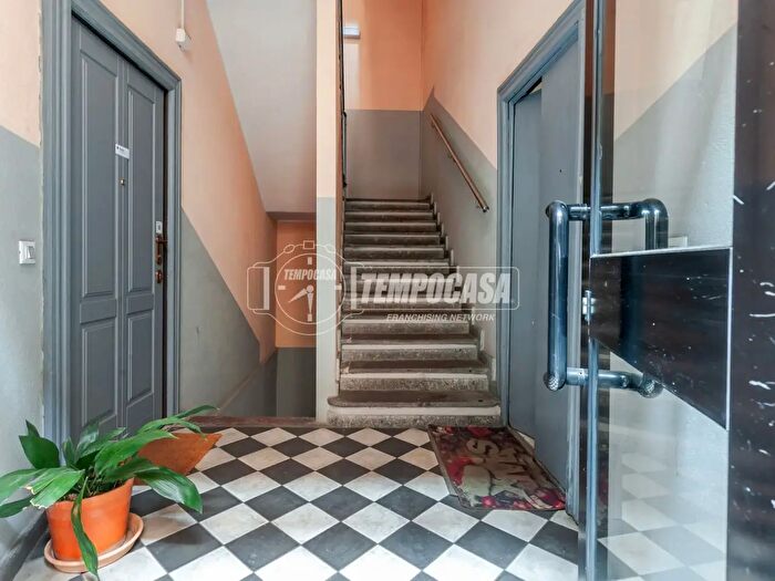 Appartamento bilocale in vendita in Via Carlo Farini, Milano