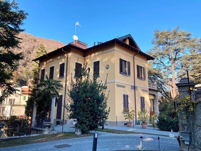 Appartamento quadrilocale in affitto in Via Giuseppe Gritti, Induno Olona