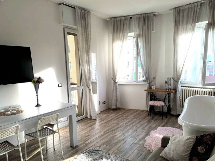 Appartamento monolocale in affitto in Via Padova, Crescenzago, Milano