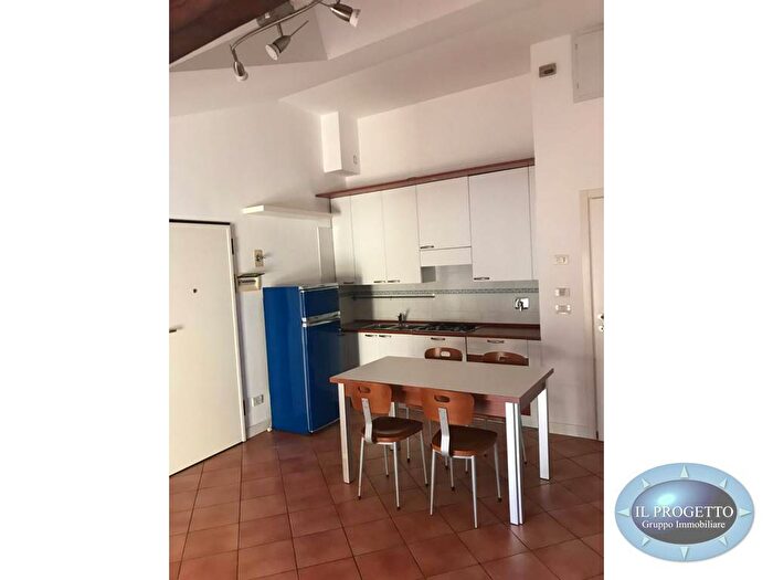 Appartamento monolocale in affitto in Via Santo Stefano, Santo Stefano, Bologna
