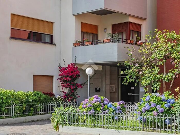 Appartamento trilocale in vendita in Via San Ciro, Vico Equense
