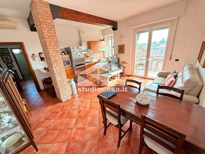 Appartamento trilocale in vendita in Via Marinelli, Crema