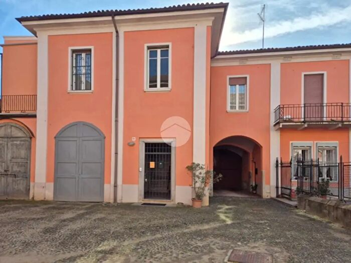 Appartamento trilocale in vendita in Via Marconi, Stradella