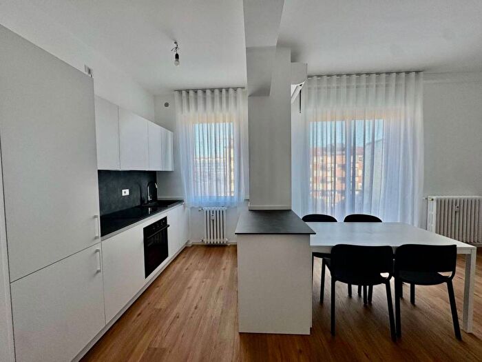 Appartamento bilocale in affitto in Via Camozzi, Stazione, Bergamo
