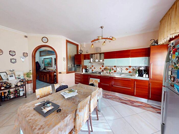 Appartamento trilocale in vendita in Via Benevento, Parco Piemonte, Pomigliano d'Arco
