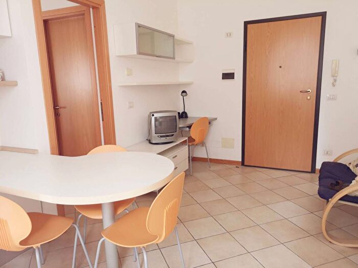 Appartamento bilocale in affitto in Piano, Ancona