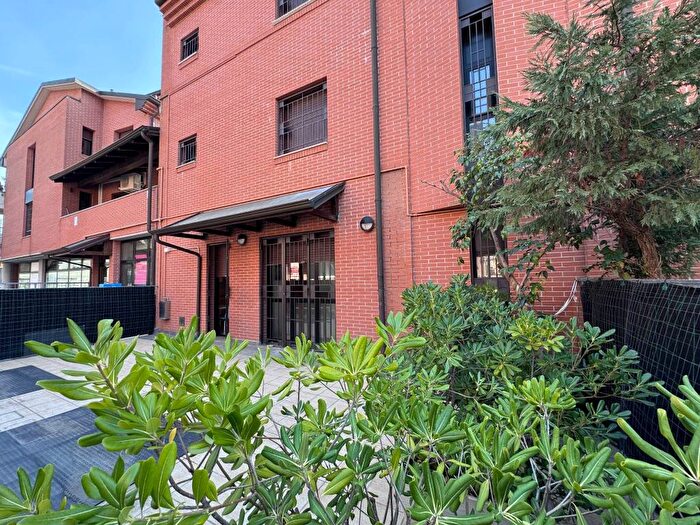 Casa con 5 locali in affitto in SantAgnese Università, Modena