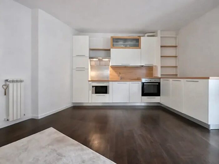 Appartamento trilocale in vendita in Via delle Fontane, Salo