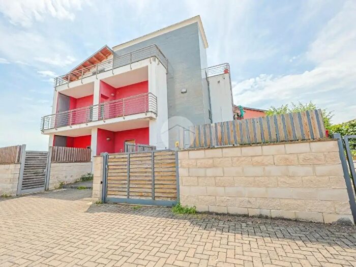Appartamento bilocale in vendita in Via Massa di San Giuliano, Roma