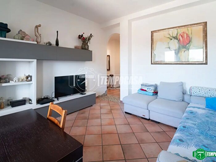 Appartamento trilocale in vendita in Via Giuseppe Verdi, Sovico