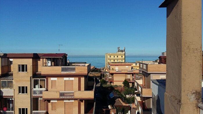 Appartamento quadrilocale in vendita in Ardea