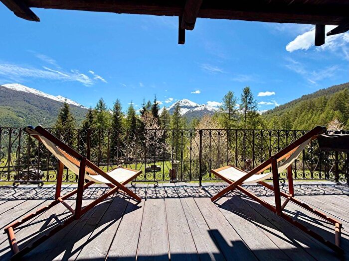 Appartamento trilocale in affitto in Via San Giovanni, Pragelato