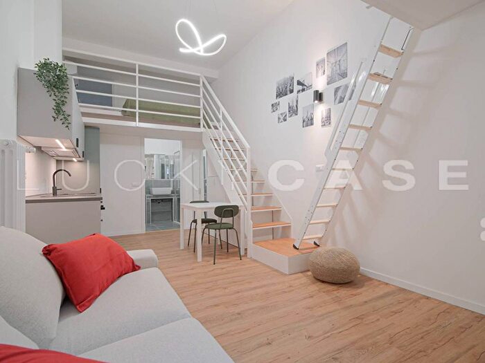 Appartamento monolocale in affitto in Via Filippo Baldinucci, Dergano, Milano