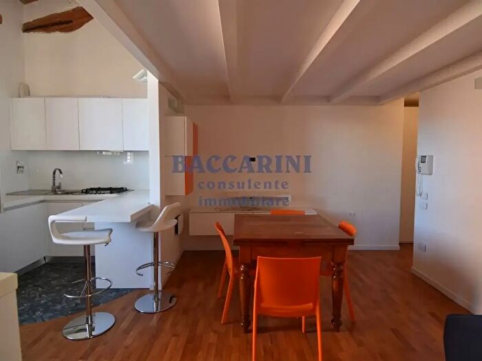 Appartamento trilocale in affitto in Via Pistocchi, Faenza