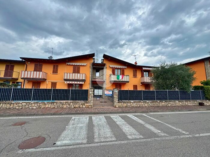 Appartamento bilocale in vendita in Via dei Gelsi, Credaro