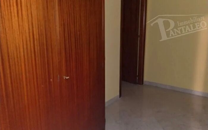 Appartamento trilocale in vendita in Via Mazzini Marsala, Marsala