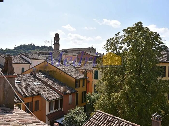 Appartamento con 6 locali in vendita in Cesena